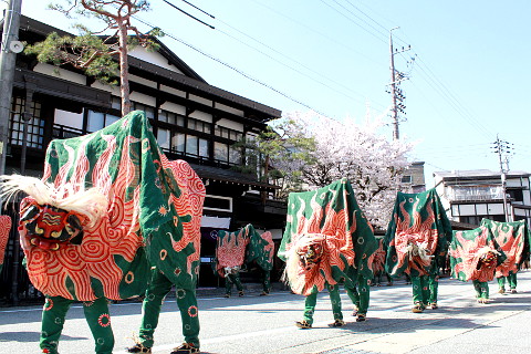 御巡幸（祭行列）